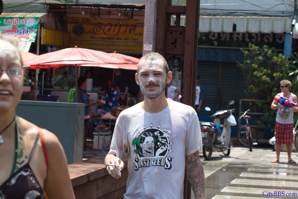 Chiangmai_Songkran_051.jpg