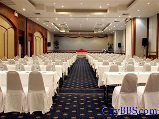 Chiang Mai Centara Duangtawan Hotel