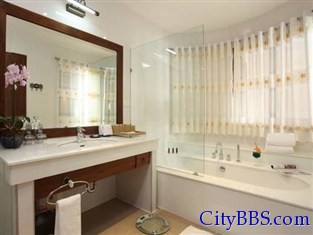 清迈阔查斯塔尼酒店 (Chiang Mai Kodchasri Thani Hotel)  