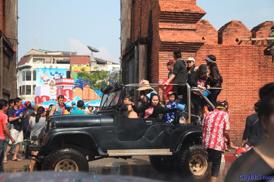 2014_ChiangMai_Songkran_泰国清迈宋干节