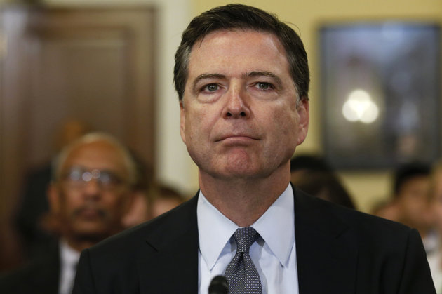  有什么仇怨？FBI非要这个时候调查希拉里邮件