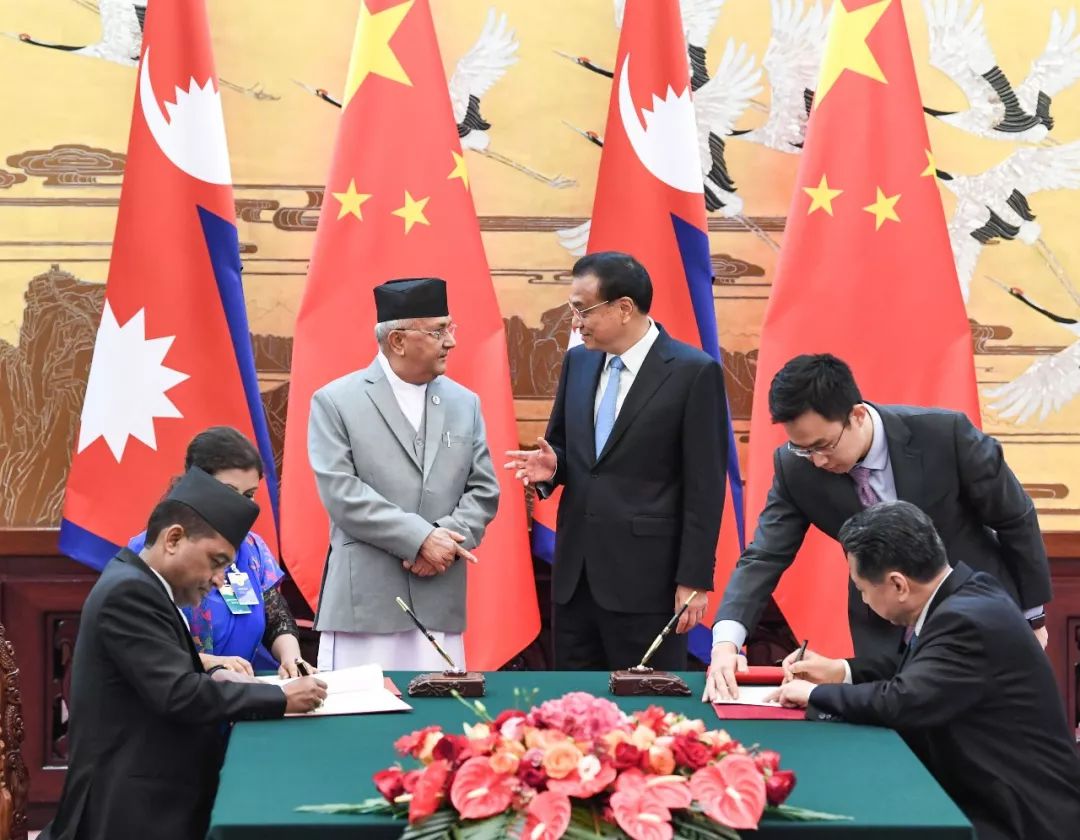 中国与印度关系缓和尼泊尔无需再纠结选边站