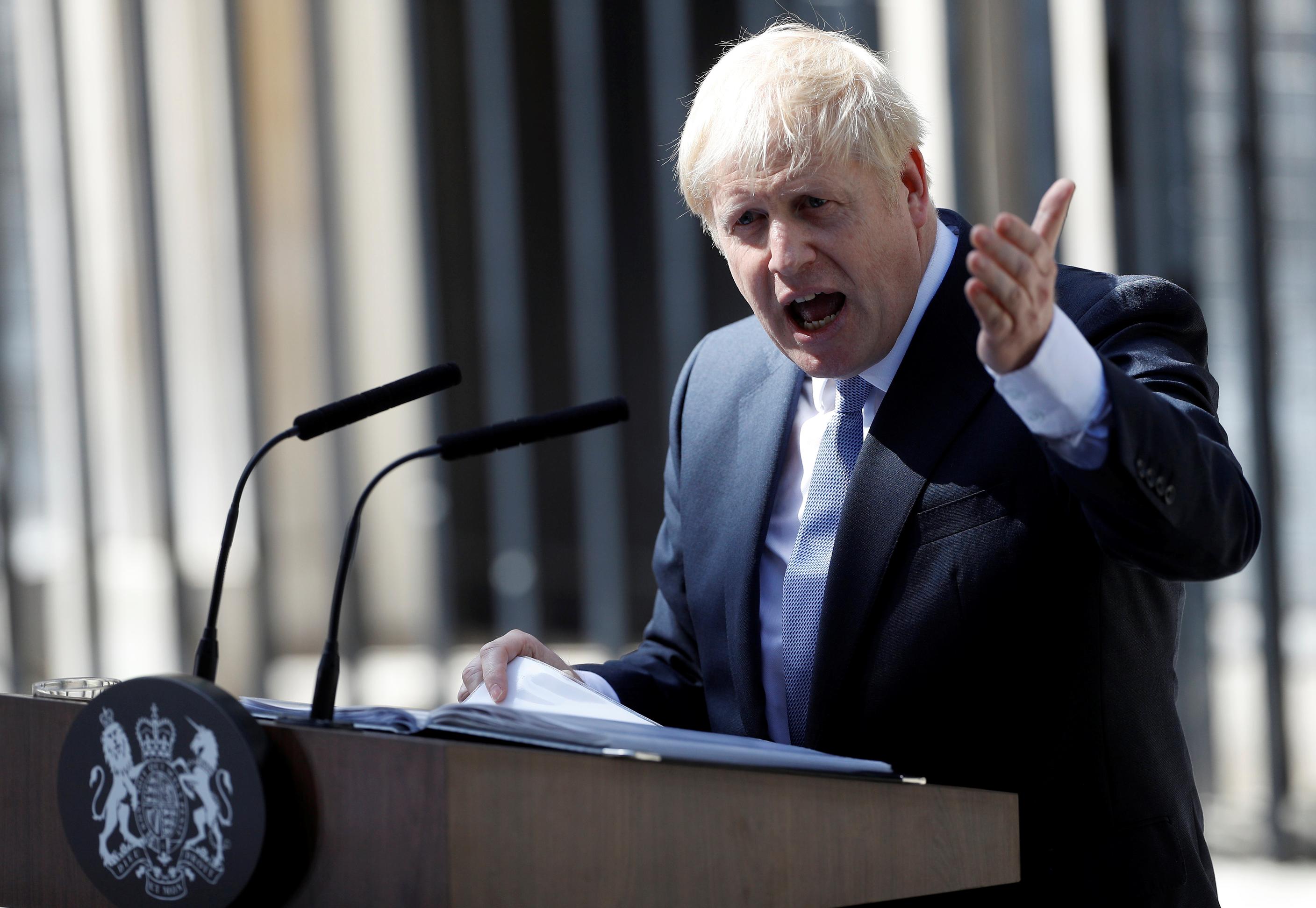 英国新任首相约翰逊