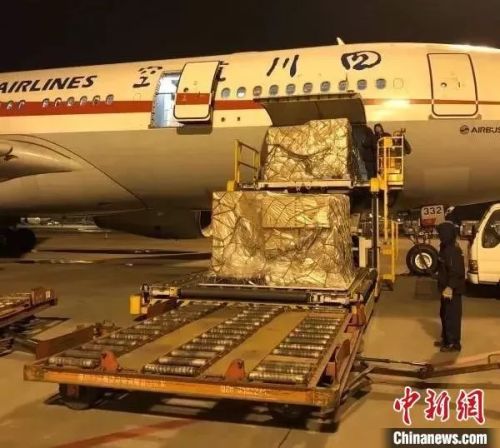在中国落难的时候，才看出来日本人的真面目！