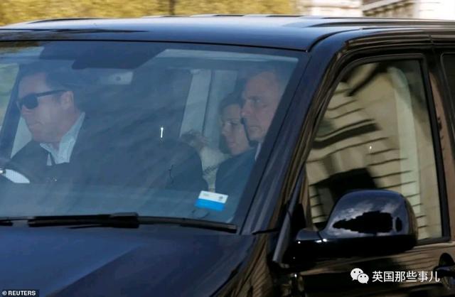 英国首相出院 媒体这才曝他经历的危急时刻