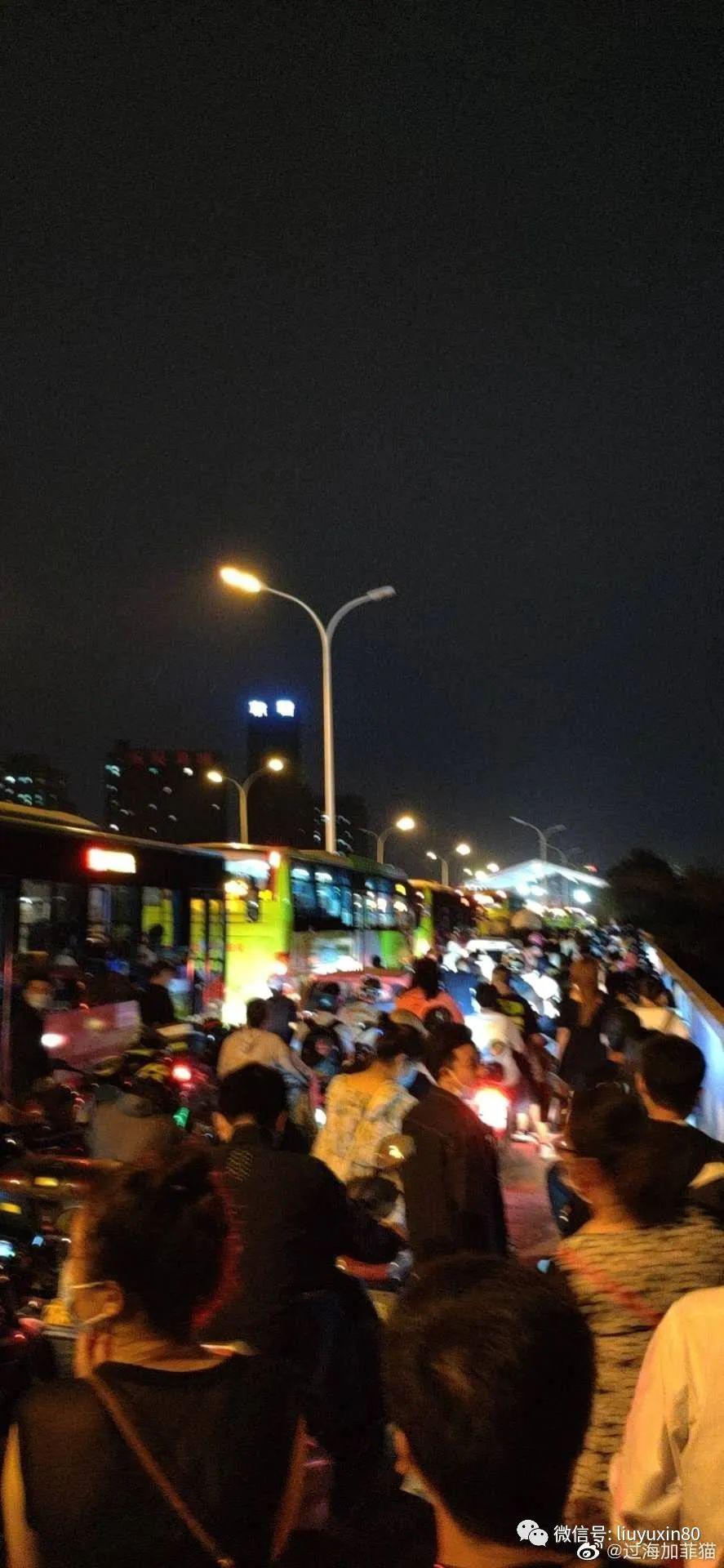 疫情中的燕郊，30万人像蝼蚁一样爬向北京