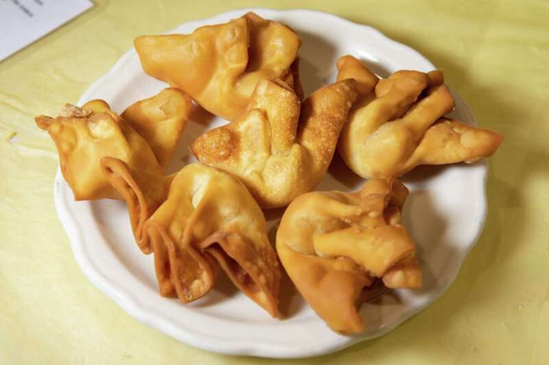 旧金山Irving夜市的Sun Maxim's炸馄饨