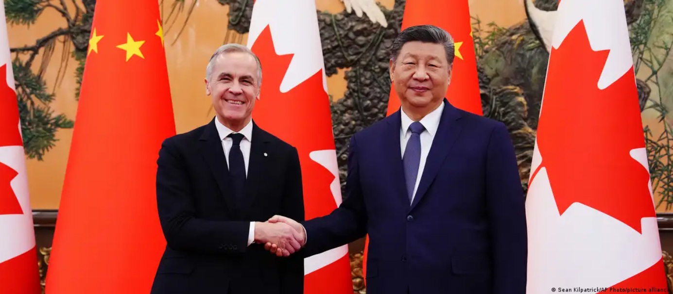 习近平与卡尼在人民大会堂会晤